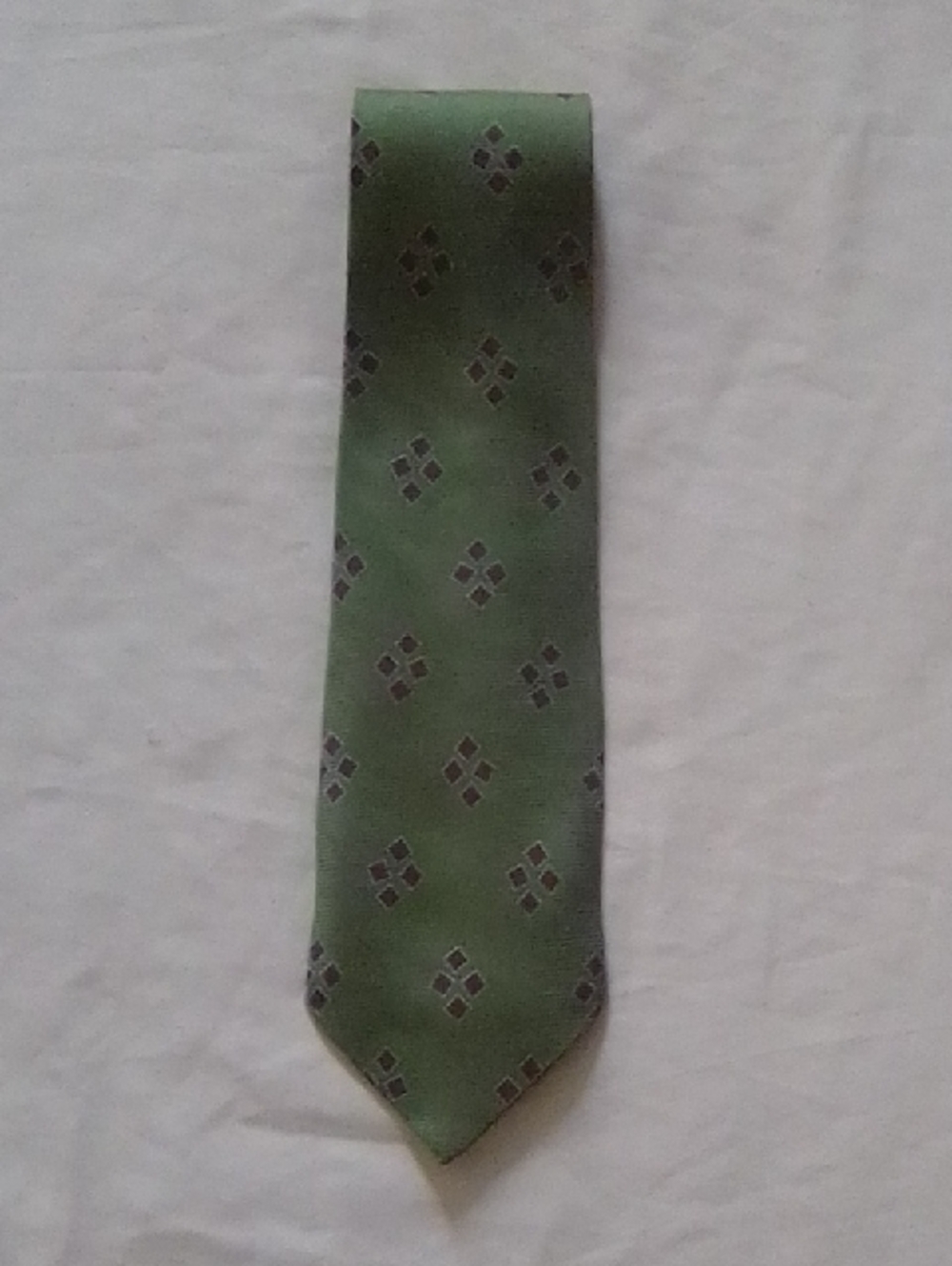 Giorgio Armani Green Silk Tie with Geometric Motif